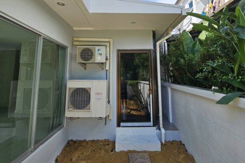 Casa de 3 dormitorios en Khan Na Yao, Bangkok, Tailandia № 141310 - foto 6