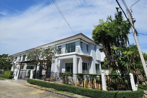 Casa de 3 dormitorios en Khan Na Yao, Bangkok, Tailandia № 141310 - foto 9