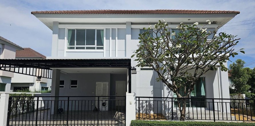 Casa de 3 dormitorios en Khan Na Yao, Bangkok, Tailandia № 141310