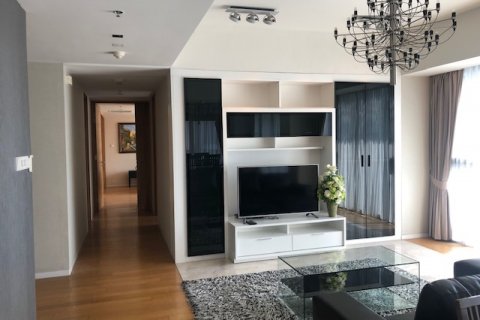 Condominio de 3 dormitorios en Yan Nawa, Bangkok, Tailandia № 143760 - foto 3