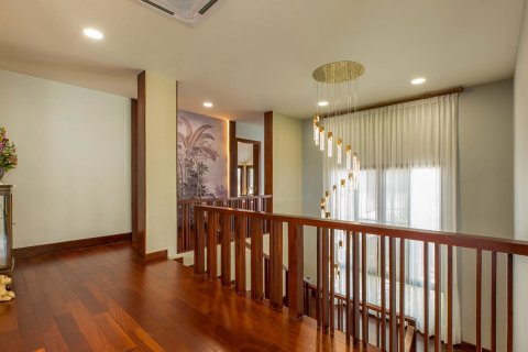 Chalet de 7 dormitorios en Chiang Mai, Tailandia № 133435 - foto 14