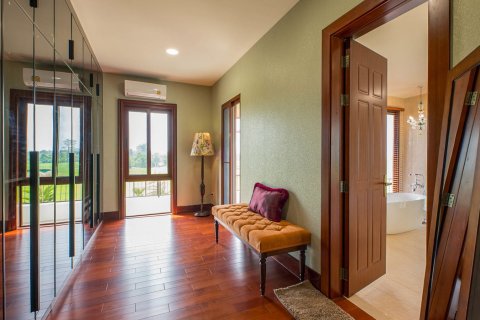 Chalet de 7 dormitorios en Chiang Mai, Tailandia № 133435 - foto 30