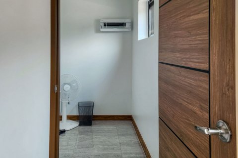 Haus in Chiang Mai, Thailand 4 Schlafzimmer № 133434 - Foto 5