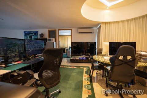 Condominio de 2 dormitorios en Pattaya, Tailandia № 59620 - foto 5