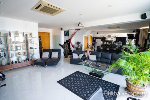 Condominio de 2 dormitorios en Pattaya, Tailandia № 59620 - foto 13
