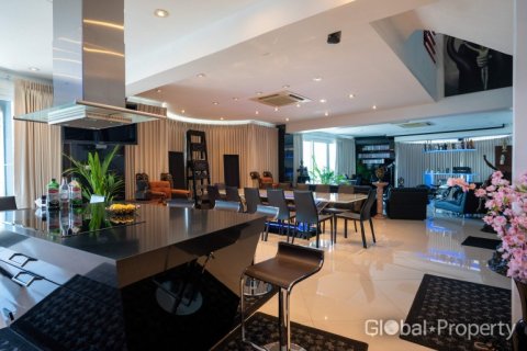 Condominio de 2 dormitorios en Pattaya, Tailandia № 59620 - foto 18