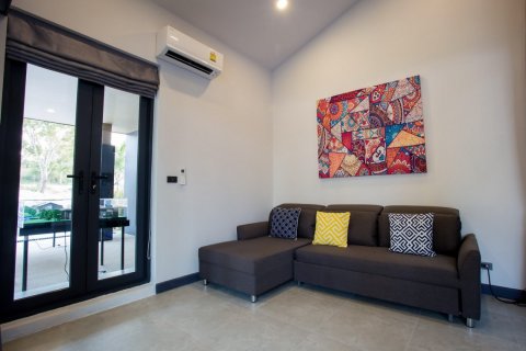 Casa de 3 dormitorios en Hua Hin, Tailandia № 180974 - foto 15