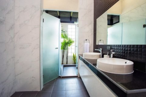 Casa de 3 dormitorios en Hua Hin, Tailandia № 180974 - foto 22