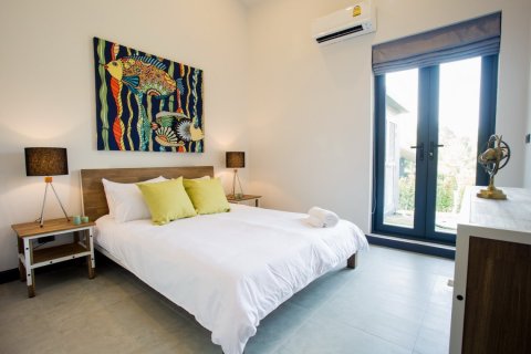 Casa de 3 dormitorios en Hua Hin, Tailandia № 180974 - foto 19