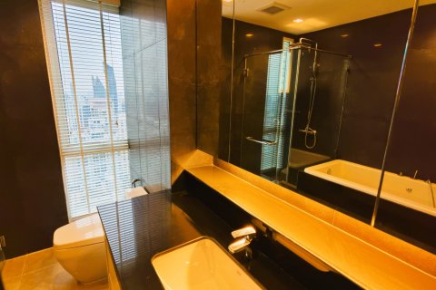 Condominio de 4 dormitorios en Bangkok, Tailandia № 180971 - foto 16
