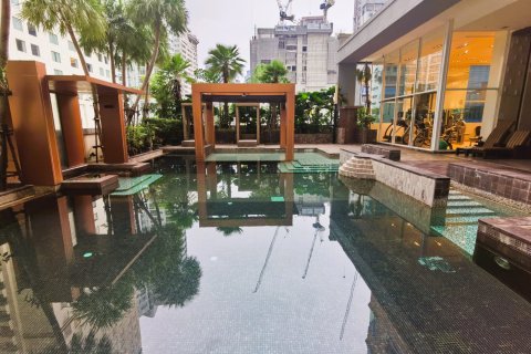 Condominio de 4 dormitorios en Bangkok, Tailandia № 180971 - foto 29
