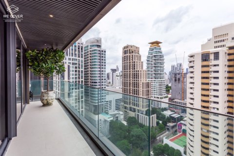 Condominio de 2 dormitorios en Bangkok, Tailandia № 180973 - foto 11