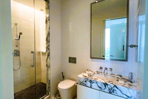 Condominio de 2 dormitorios en Bangkok, Tailandia № 180969 - foto 18