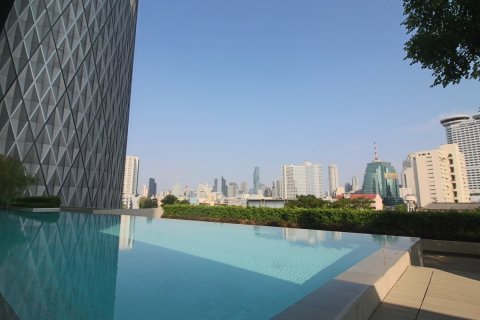 Condominio de 2 dormitorios en Bangkok, Tailandia № 180970 - foto 17