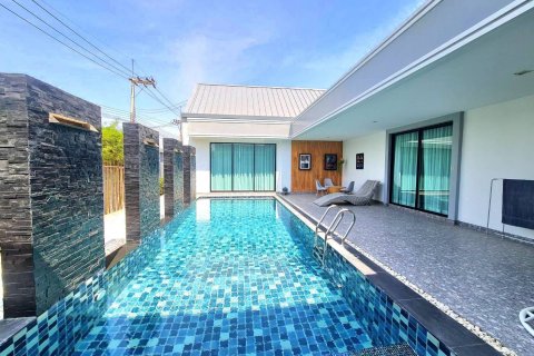 Casa de 3 dormitorios en Pattaya, Tailandia № 53980