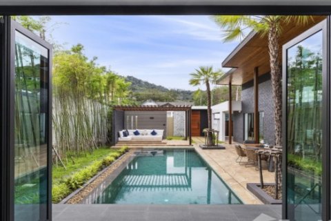 Chalet de 4 dormitorios en Rawai, Tailandia № 191186 - foto 6