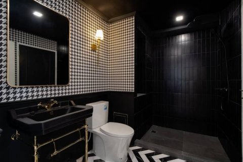 Ático de 4 dormitorios en Bangkok, Tailandia № 154510 - foto 5