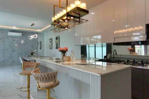 Chalet de 3 dormitorios en Sattahip, Tailandia № 172737 - foto 5