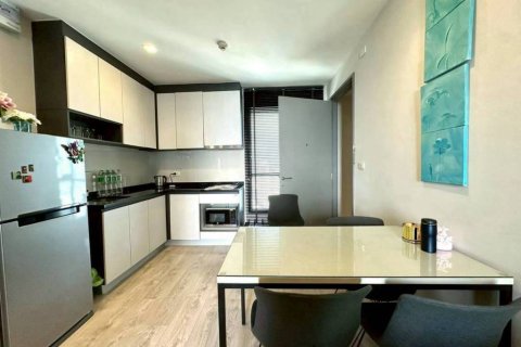 Condominio de 2 dormitorios en Pattaya, Tailandia № 172736 - foto 3