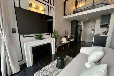Estudio en el condominio en Watthana, Bangkok, Tailandia № 163288 - foto 11