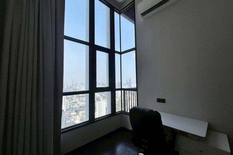 Estudio en el condominio en Watthana, Bangkok, Tailandia № 163288 - foto 3