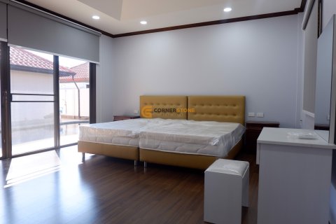 Estudio en Bang Lamung, Tailandia № 157801 - foto 18
