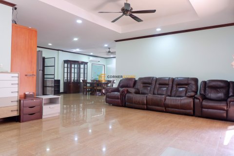 Estudio en Bang Lamung, Tailandia № 157801 - foto 8