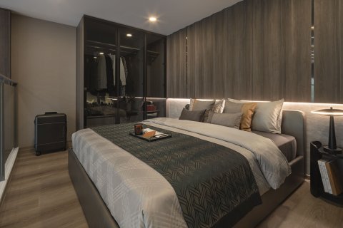 Dúplex de 2 dormitorios en Bang Rak, Bangkok, Tailandia № 138463 - foto 15