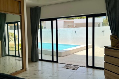 Chalet de 3 dormitorios en Ko Samui, Tailandia № 175577 - foto 9