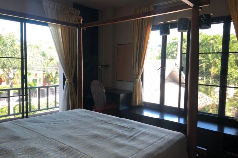 Chalet de 3 dormitorios en Pattaya, Tailandia № 180372 - foto 15