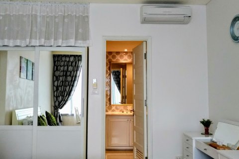 Condominio de 1 dormitorio en Bangkok, Tailandia № 143486 - foto 5