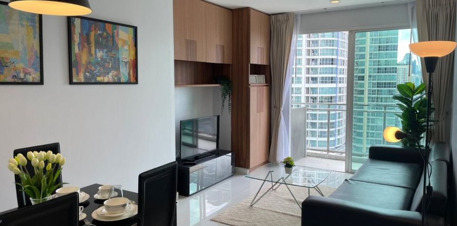 Condominio de 3 dormitorios en Phra Khanong, Bangkok, Tailandia № 143482