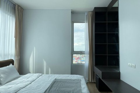 Condominio de 3 dormitorios en Phra Khanong, Bangkok, Tailandia № 143482 - foto 6