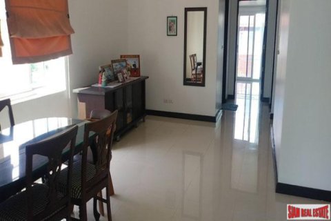 Hotel apartamento de 3 dormitorios en Phuket, Tailandia № 203097 - foto 5
