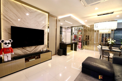 House in Bangkok, Thailand 3 bedrooms № 190336 - photo 5