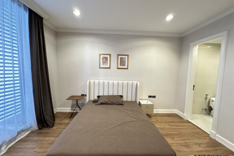 Haus in Bangkok, Thailand 4 Schlafzimmer № 190337 - Foto 4