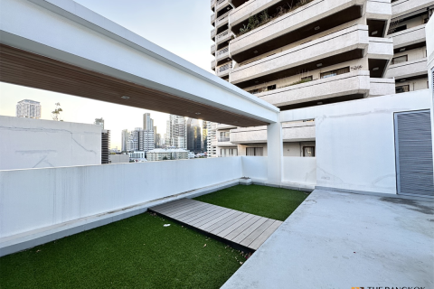 Haus in Bangkok, Thailand 4 Schlafzimmer № 190337 - Foto 6