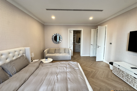 Haus in Bangkok, Thailand 4 Schlafzimmer № 190337 - Foto 9