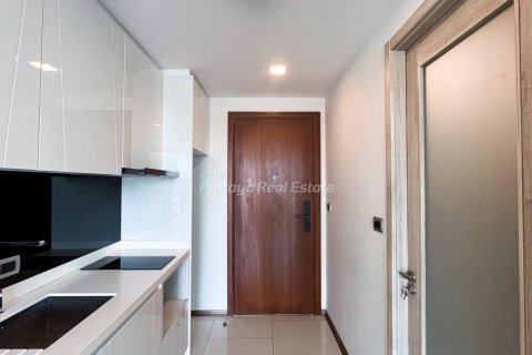 Estudio en el condominio en Bang Lamung, Tailandia № 146567 - foto 2