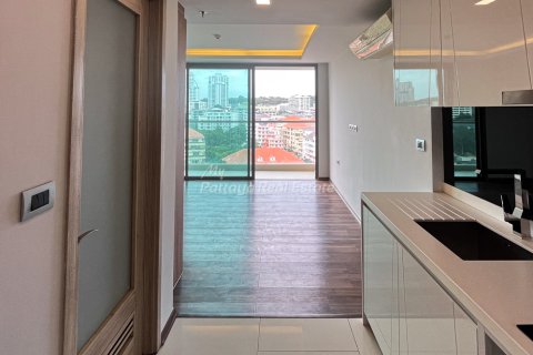 Studio in the Condo in Bang Lamung, Thailand  № 146567