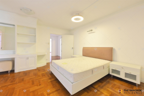 Apartamento de 3 dormitorios en Bangkok, Tailandia № 190230 - foto 6