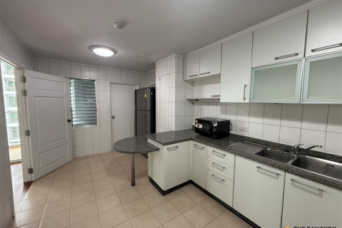 Wohnung in Bangkok, Thailand 3 Schlafzimmer № 190233 - Foto 8