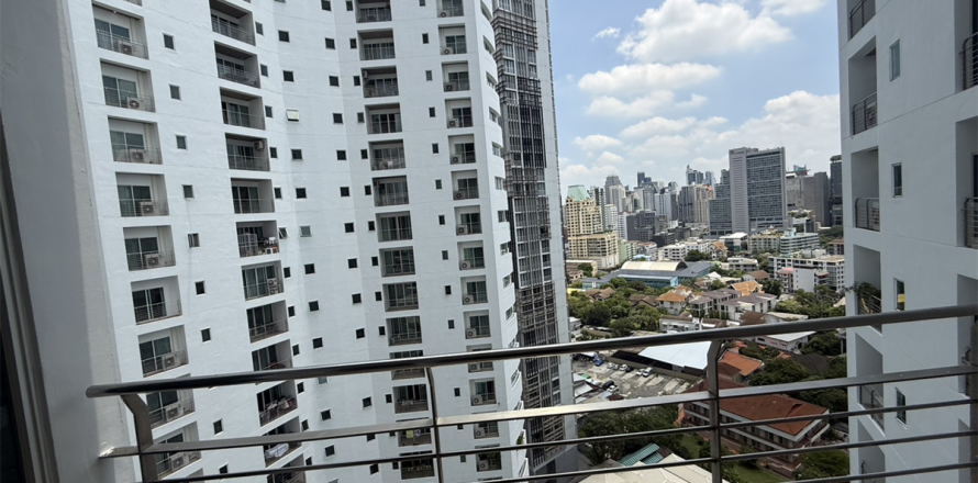 Wohnung in Bangkok, Thailand 3 Schlafzimmer № 190233