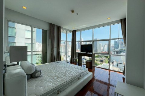 Condominio de 2 dormitorios en Bangkok, Tailandia № 190864 - foto 7