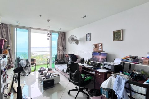 Condominio de 1 dormitorio en Bang Lamung, Tailandia № 210033 - foto 3