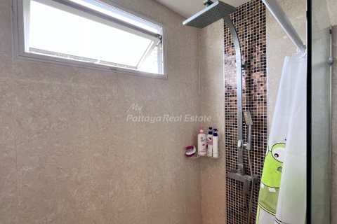 Condominio de 1 dormitorio en Bang Lamung, Tailandia № 210033 - foto 7