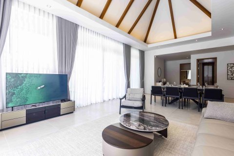 Villa in Phuket, Thailand 4 Schlafzimmer № 156486 - Foto 10