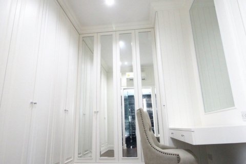Condominio de 4 dormitorios en Suan Luang, Bangkok, Tailandia № 134004 - foto 26