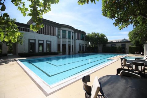 Condominio de 4 dormitorios en Suan Luang, Bangkok, Tailandia № 134004 - foto 5