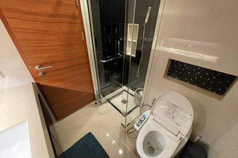 Condominio de 2 dormitorios en Watthana, Bangkok, Tailandia № 134010 - foto 14